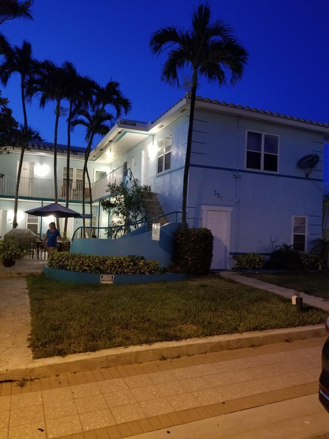 Charter House Motel Hollywood Exterior photo
